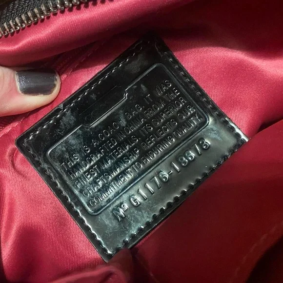 COACH Poppy Chain Bag - Picture 4 of 4